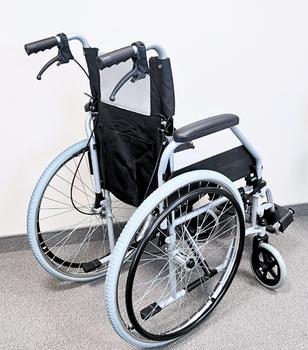 Invalidní vozík SEAL s brzdami pro doprovod  - 2